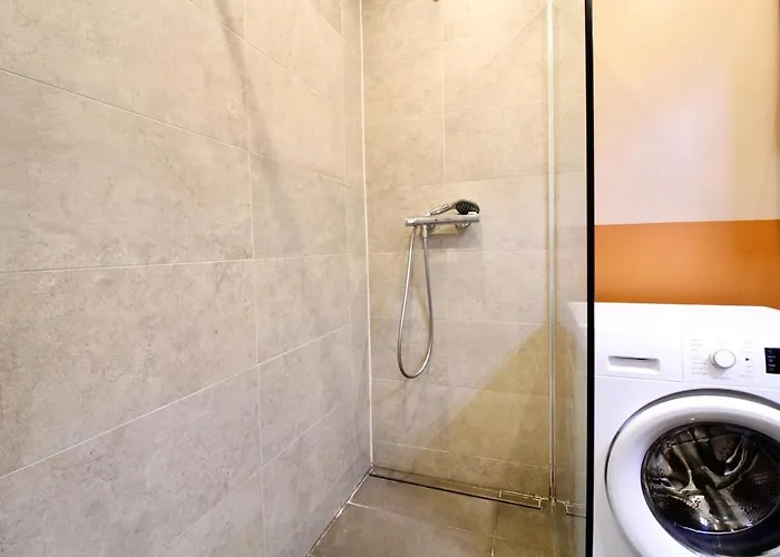 Διαμέρισμα Quiet Oasis For Up To 5 Guests