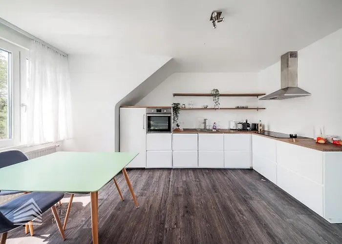 Διαμέρισμα Quiet Oasis For Up To 5 Guests
